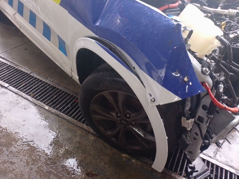 Recambio de mangueta delantera derecha para ford kuga iii (dfk) 1.5 ecoboost referencia OEM IAM   