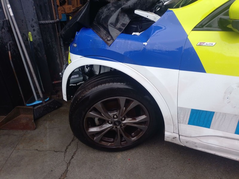 Recambio de mangueta delantera izquierda para ford kuga iii (dfk) 1.5 ecoboost referencia OEM IAM   