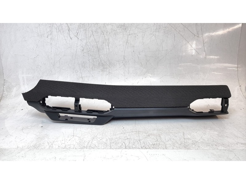 Recambio de embellecedor para dacia jogger comfort referencia OEM IAM 683105675R  