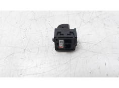 Recambio de mando elevalunas trasero derecho para alfa romeo giulia (952) 2.2 jtdm cat referencia OEM IAM 156116906   2