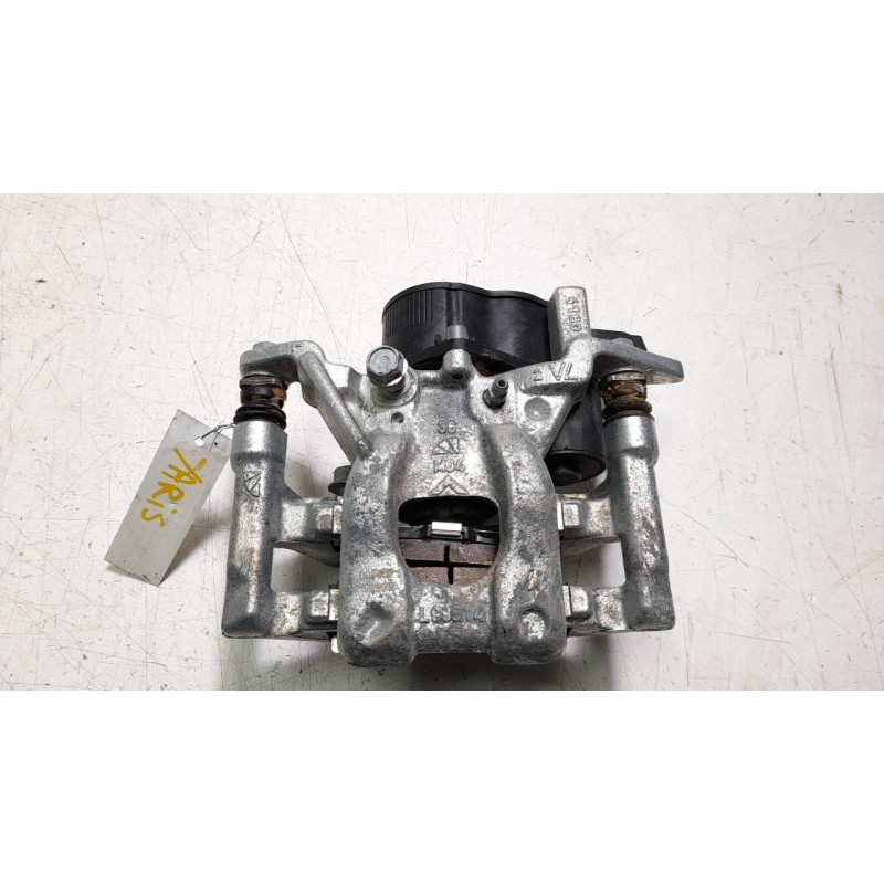 Recambio de pinza de freno trasera izquierda para toyota yaris cross hybrid 2wd active tech referencia OEM IAM L99514  