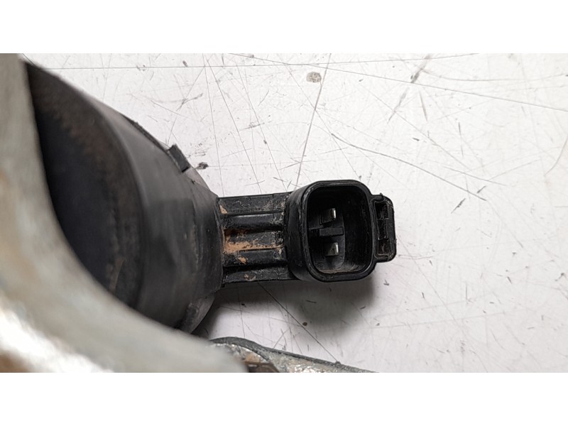 Recambio de pinza de freno trasera derecha para toyota yaris cross hybrid 2wd active tech referencia OEM IAM L99515  