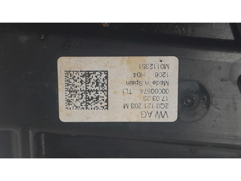 Recambio de electroventilador para volkswagen polo vi (aw1, bz1, ae1) 1.0 tsi referencia OEM IAM 2Q0121203M  