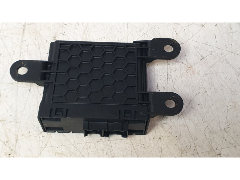 Recambio de caja reles / fusibles para citroën jumper furgon 3.5 l3 h2 bluehdi 14 s&s 6v referencia OEM IAM 00521839170  