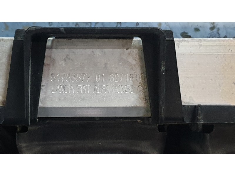 Recambio de refuerzo paragolpes delantero para jeep renegade suv (bu, b1, bv) 1.6 referencia OEM IAM 5195857702  