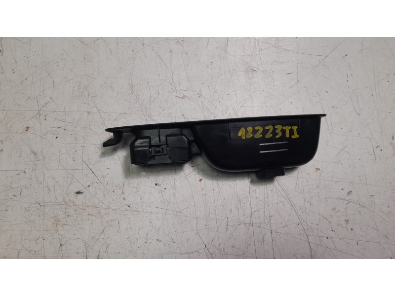 Recambio de mando elevalunas trasero izquierdo para renault captur ii (hf_) tce 160 (hfn1) referencia OEM IAM 254218388R 8295097