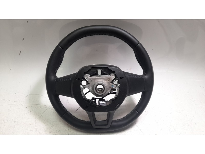 Recambio de volante para renault captur ii (hf_) tce 160 (hfn1) referencia OEM IAM 484002607R  