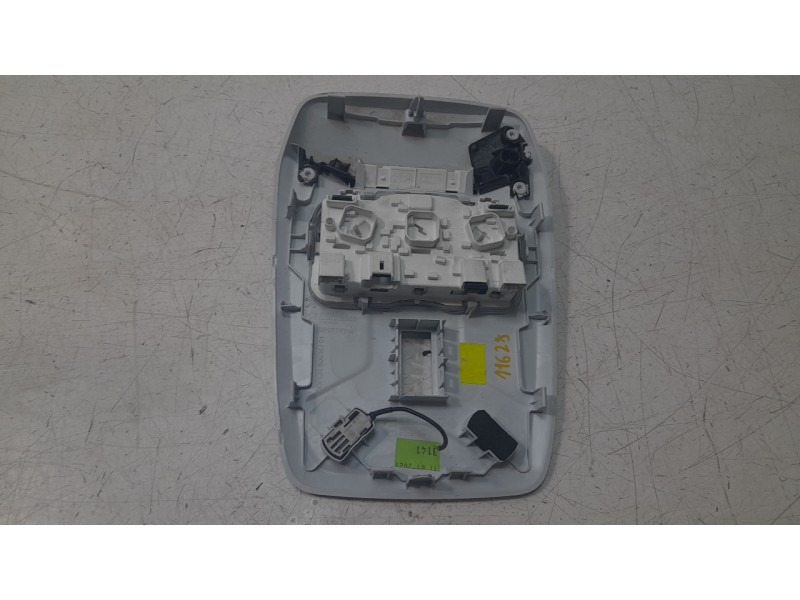 Recambio de luz interior para peugeot 2008 (p1) allure referencia OEM IAM 9814757480  