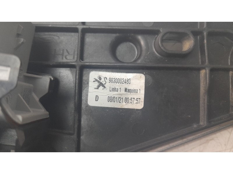 Recambio de elevalunas trasero derecho para peugeot 2008 (p1) allure referencia OEM IAM 9830002480  