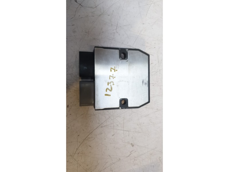 Recambio de regulador de corriente para yamaha yzf-r yzf- r7 referencia OEM IAM   