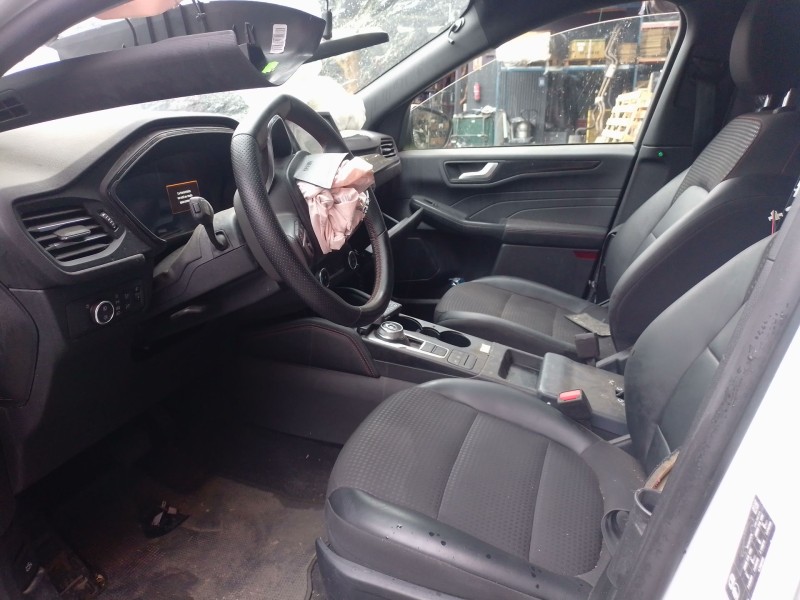 ford kuga iii (dfk) del año 2023