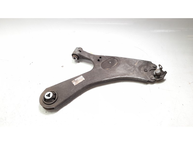 Recambio de brazo suspension inferior delantero derecho para peugeot 2008 (p1) allure referencia OEM IAM 9831682780  