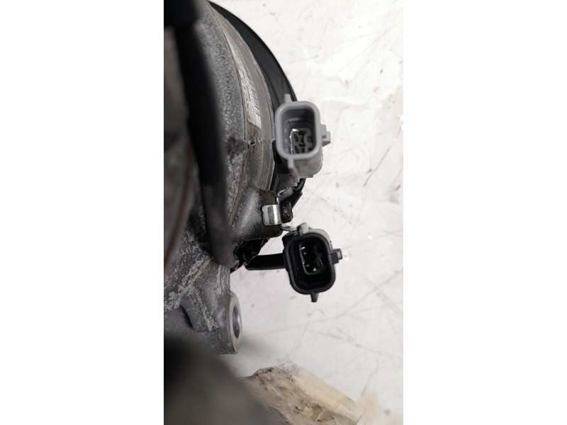 Recambio de compresor aire acondicionado para renault megane iv hatchback (b9a/m/n_) 1.5 dci 110 (b9a3) referencia OEM IAM 92600