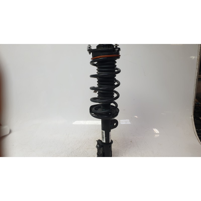 Recambio de amortiguador delantero derecho para jeep renegade suv (bu, b1, bv) 1.6 referencia OEM IAM 0000052104502  