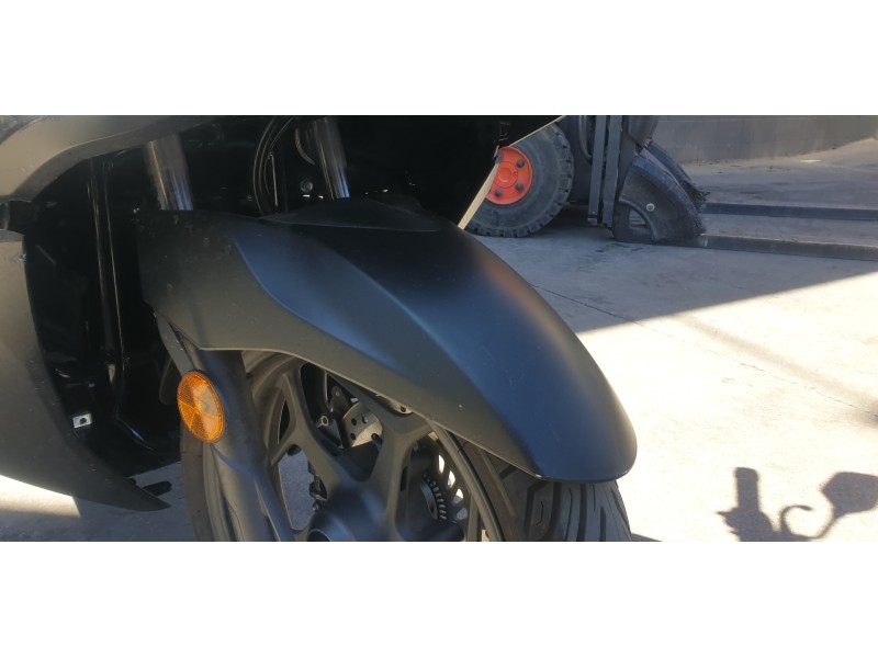 Recambio de guardabarros para honda pcx 125 pcx 125 referencia OEM IAM 61000K1ZJ10ZE  