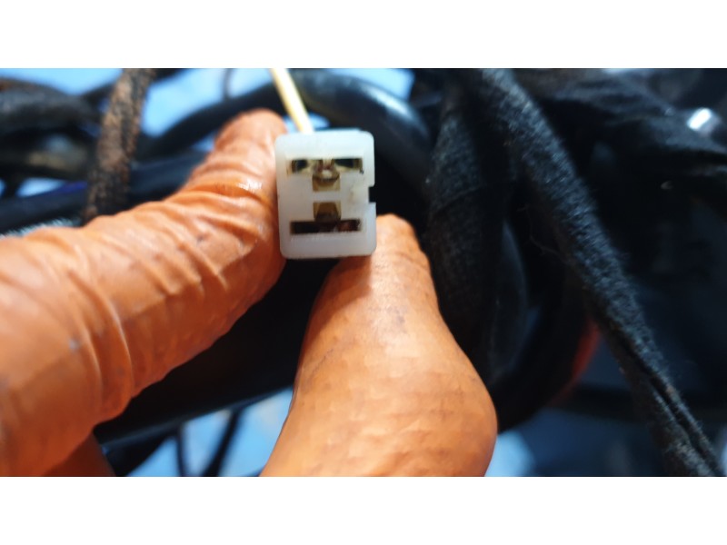 Recambio de refuerzo paragolpes trasero para jeep renegade suv (bu, b1, bv) 1.6 referencia OEM IAM 51965182  