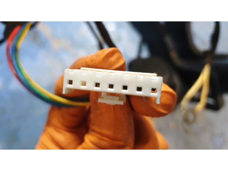 Recambio de refuerzo paragolpes trasero para jeep renegade suv (bu, b1, bv) 1.6 referencia OEM IAM 51965182  