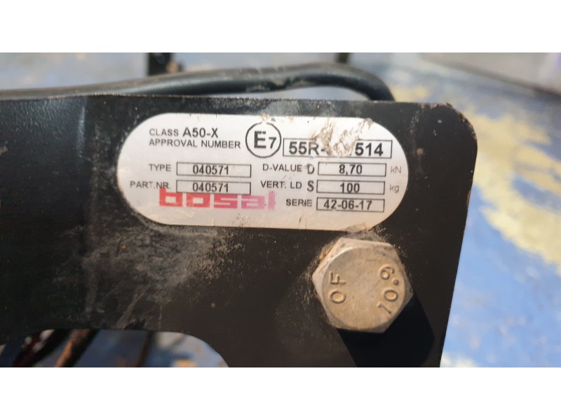 Recambio de refuerzo paragolpes trasero para jeep renegade suv (bu, b1, bv) 1.6 referencia OEM IAM 51965182  