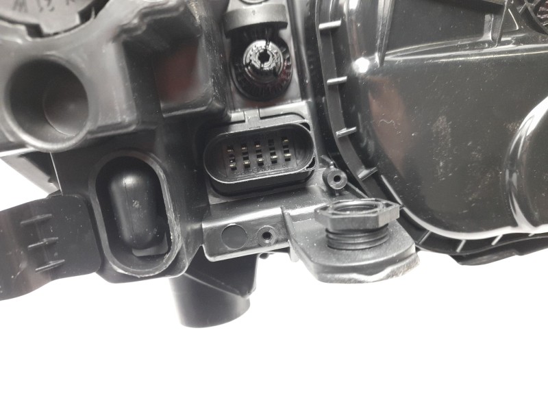 Recambio de faro izquierdo para seat ibiza (6j5) referencia OEM IAM 6J1941021C 10121241004 10121241004/ST0354804/11852202/901006