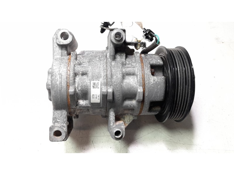 Recambio de compresor aire acondicionado para ford transit courier b460 furgoneta/monovolumen 1.5 tdci referencia OEM IAM 201640