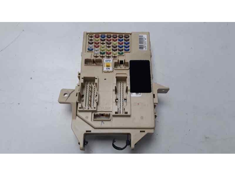Recambio de caja reles / fusibles para kia carens ( ) drive referencia OEM IAM 91950A4510  