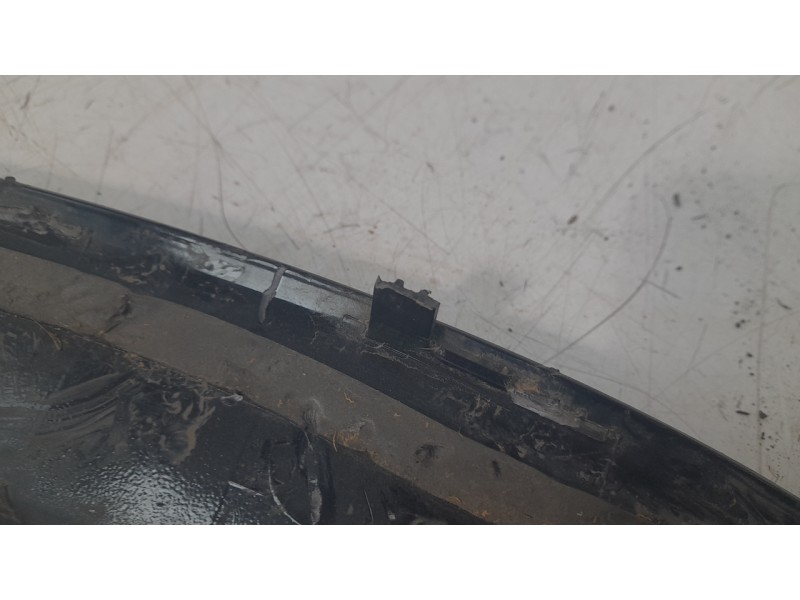 Recambio de aletin trasero derecho para audi q3 (8ug) attraction quattro referencia OEM IAM 8U0853818  AD8121583/A2016306