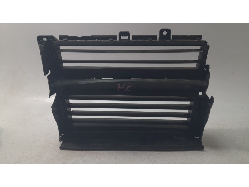 Recambio de canalizador de aire para peugeot 2008 (p1) allure referencia OEM IAM 9829711480  