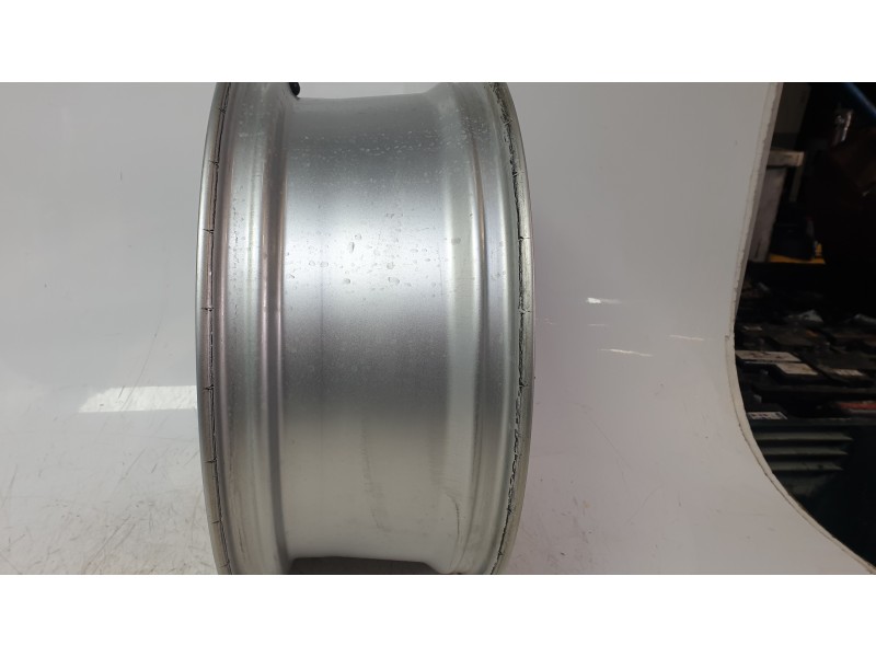 Recambio de llanta para audi q2 (gab, gag) 30 tdi referencia OEM IAM 81A601025AJ  