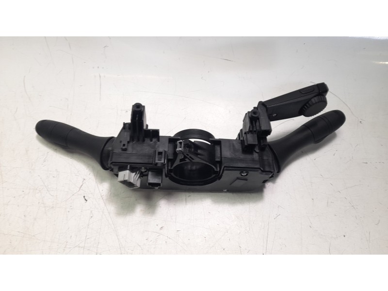 Recambio de mando multifuncion para renault captur ii (hf_) tce 160 (hfn1) referencia OEM IAM 255678675R  