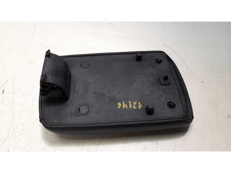 Recambio de apoyabrazos central para mg zs suv (azs1) 1.5 vti referencia OEM IAM 10260892  