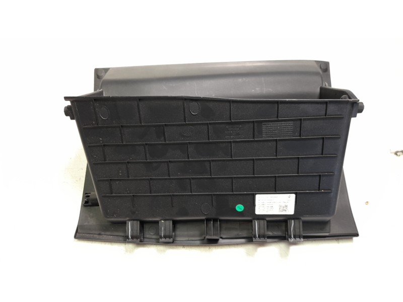 Recambio de guantera para mg zs suv (azs1) 1.5 vti referencia OEM IAM 10314668  