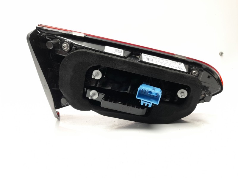 Recambio de piloto trasero derecho interior para volkswagen t-roc (a11, d11) 2.0 tdi referencia OEM IAM 2GA945094B  