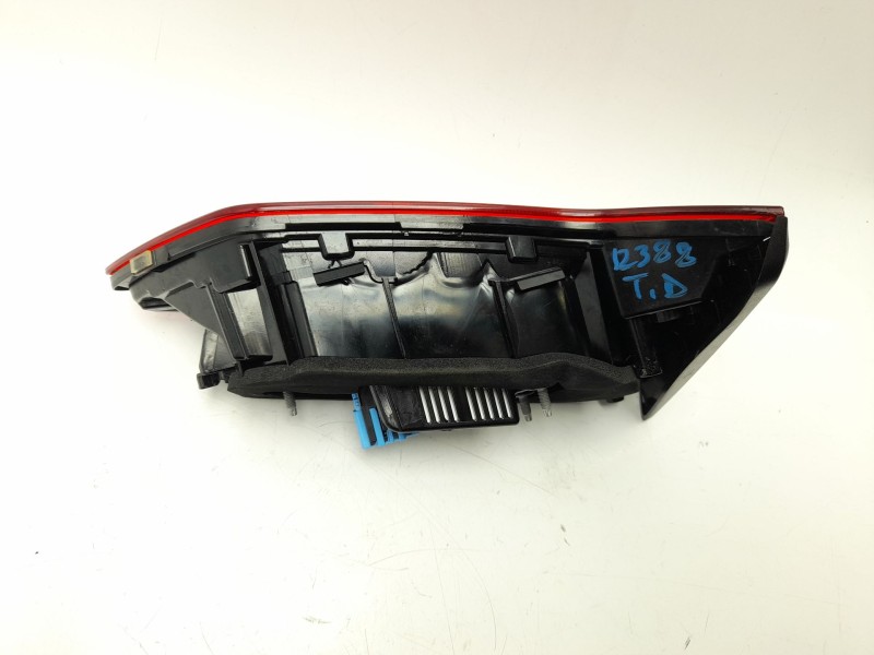 Recambio de piloto trasero derecho interior para volkswagen t-roc (a11, d11) 2.0 tdi referencia OEM IAM 2GA945094B  