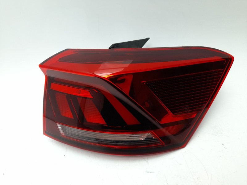 Recambio de piloto trasero derecho para volkswagen t-roc (a11, d11) 2.0 tdi referencia OEM IAM 2GA945096D  103F23810772/VG770406