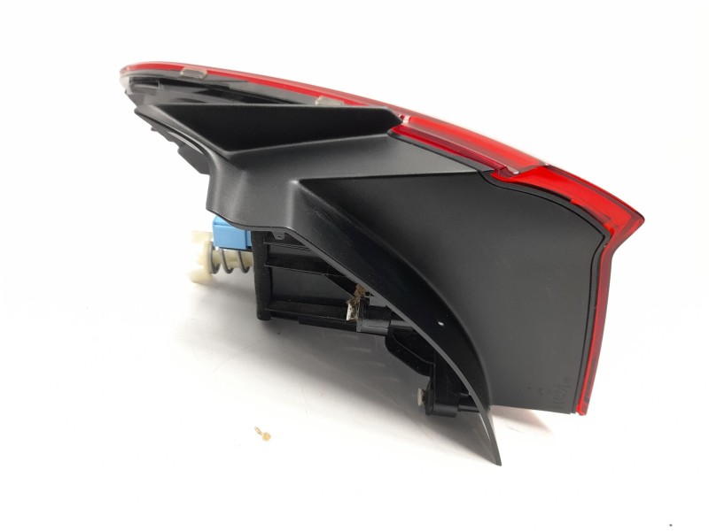 Recambio de piloto trasero derecho para volkswagen t-roc (a11, d11) 2.0 tdi referencia OEM IAM 2GA945096D  103F23810772/VG770406