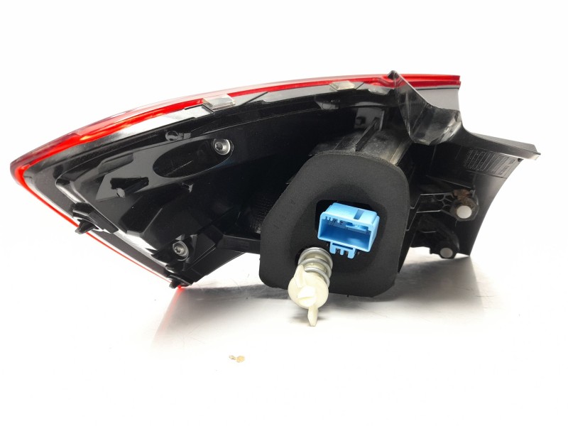 Recambio de piloto trasero derecho para volkswagen t-roc (a11, d11) 2.0 tdi referencia OEM IAM 2GA945096D  103F23810772/VG770406