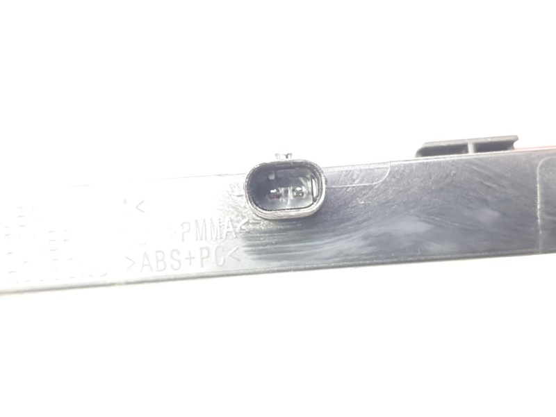 Recambio de luz central de freno para mini clubman (f54) cooper referencia OEM IAM 63257352162  