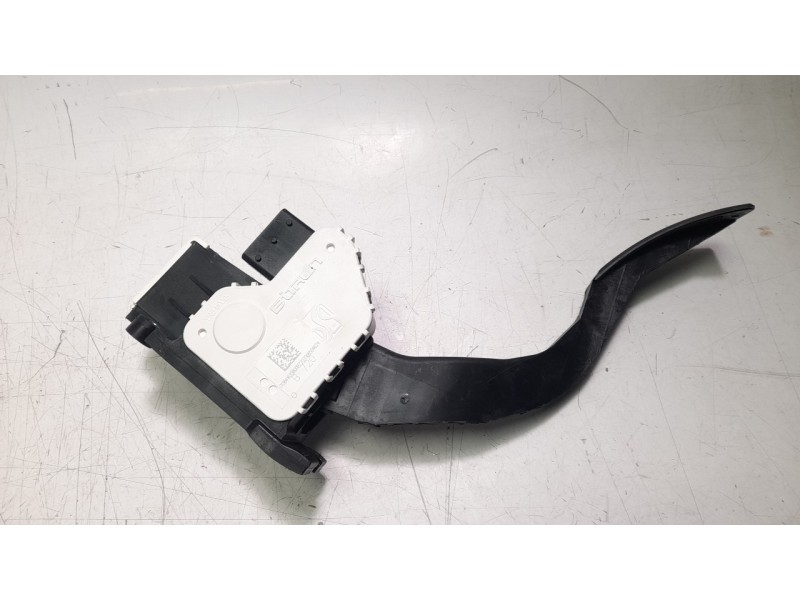 Recambio de potenciometro pedal para citroën jumper furgon 3.5 l3 h2 bluehdi 14 s&s 6v referencia OEM IAM 1384162080  