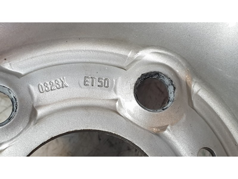 Recambio de llanta para dacia duster (hs_) 1.2 tce 125 referencia OEM IAM 403000409R  