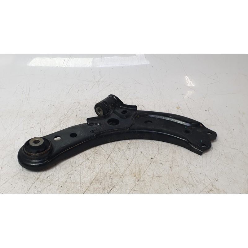 Recambio de brazo suspension inferior delantero derecho para dacia duster (hs_) 1.2 tce 125 referencia OEM IAM 54 50 012 25R  