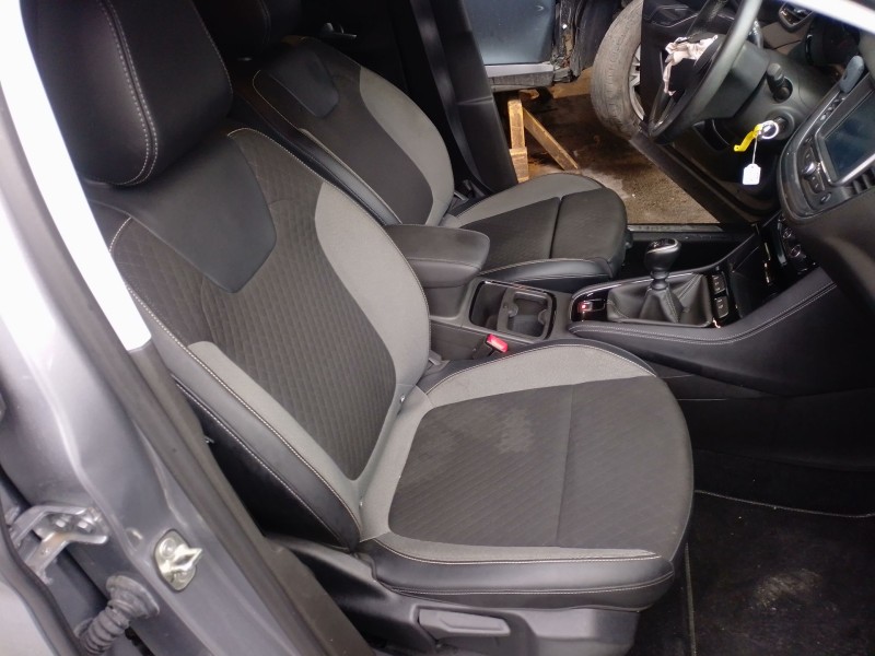 Recambio de juego asientos completo para opel grandland / grandland x (a18, p1uo) 1.2 (75) referencia OEM IAM   