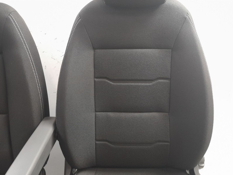 Recambio de juego asientos completo para citroën jumper furgon 3.5 l3 h2 bluehdi 14 s&s 6v referencia OEM IAM 1612590480  