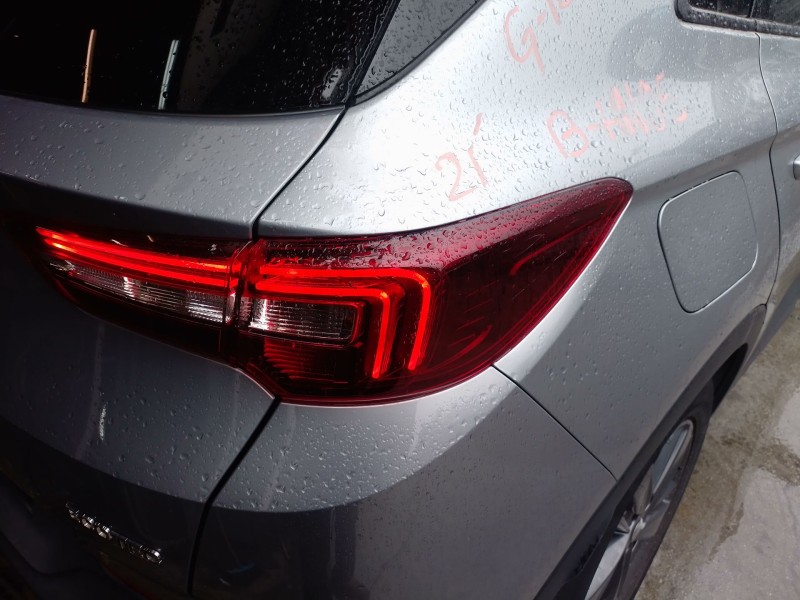 Recambio de piloto trasero derecho para opel grandland / grandland x (a18, p1uo) 1.2 (75) referencia OEM IAM   