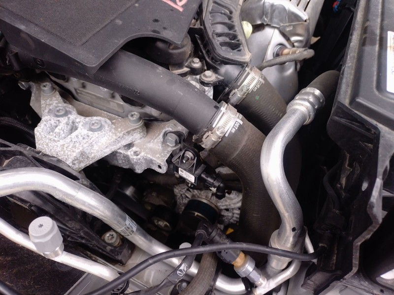 Recambio de alternador para opel grandland / grandland x (a18, p1uo) 1.2 (75) referencia OEM IAM   