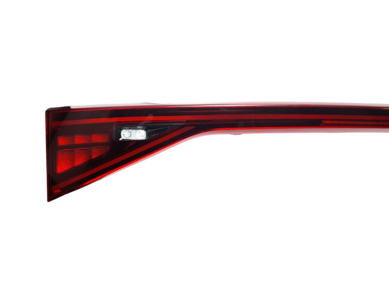 Recambio de piloto trasero central para cupra formentor (km7, kmp) 1.5 tsi referencia OEM IAM 5FF945307H  