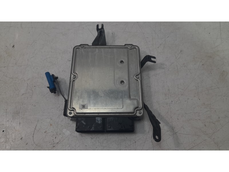 Recambio de centralita motor uce para alfa romeo stelvio (630) quadrifoglio 4wd referencia OEM IAM 055265316  