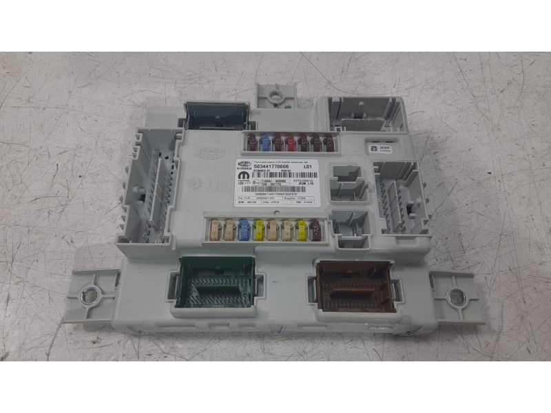 Recambio de caja reles / fusibles para alfa romeo stelvio (630) quadrifoglio 4wd referencia OEM IAM 503441770006  