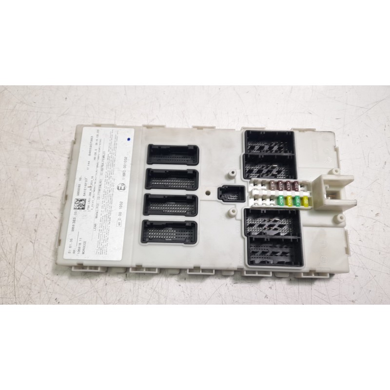 Recambio de caja reles / fusibles para bmw serie 4 gran coupe (f36) 420d referencia OEM IAM 9868383 8465907983/986838303/6276A 