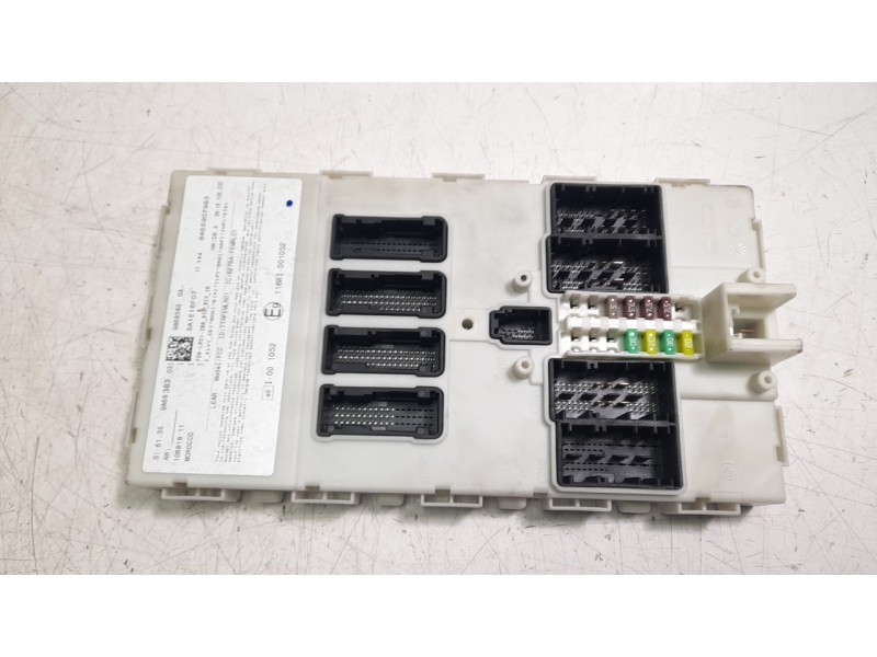 Recambio de caja reles / fusibles para bmw serie 4 gran coupe (f36) 420d referencia OEM IAM 9868383 8465907983/986838303/6276A 