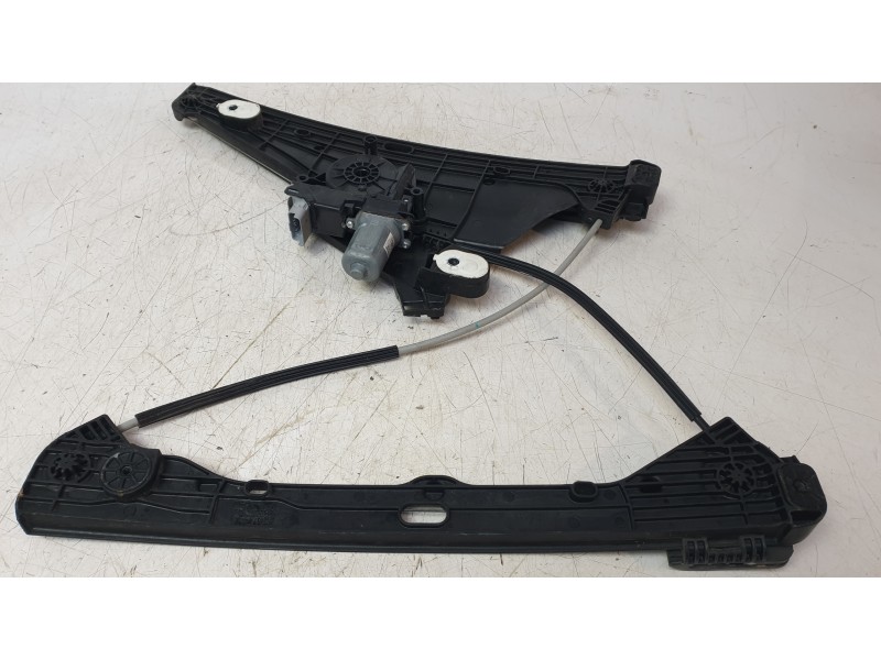 Recambio de elevalunas delantero derecho para hyundai kona (os, ose, osi) 1.6 gdi hybrid referencia OEM IAM 156173911  